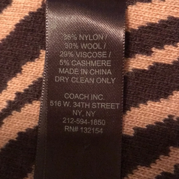 Coach Animal Print Scarf EUC - Picture 4 of 4